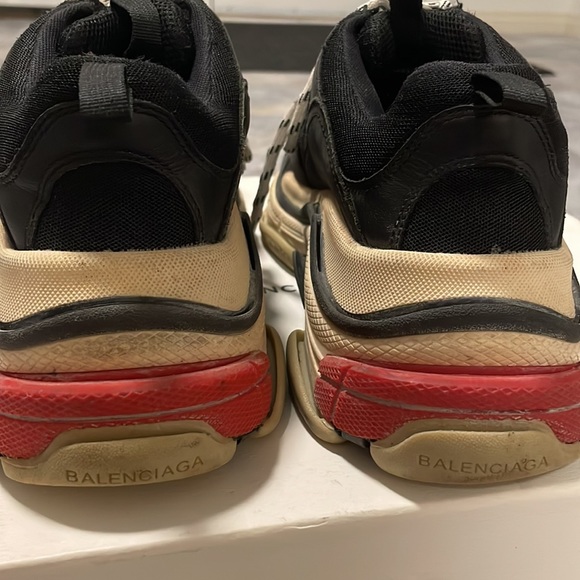 Balenciaga Triple S Size 43 (Italy Ver.) - Picture 4 of 4